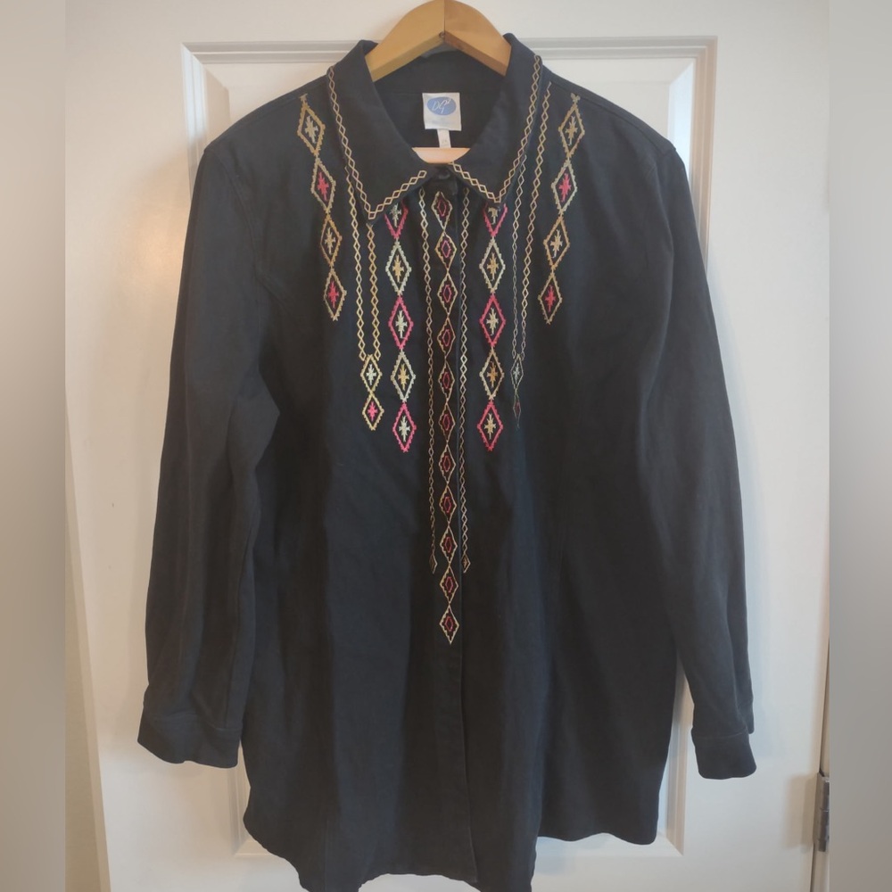 EUC 2X DG2 Diane Gilman denim snap button embroidered SW long sleeve shirt